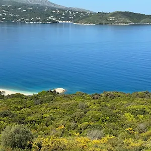 Nanaj , Ksamil Albania